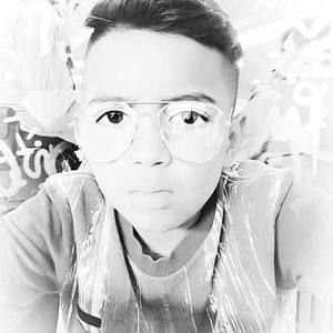 Meet your Posher, Christopher